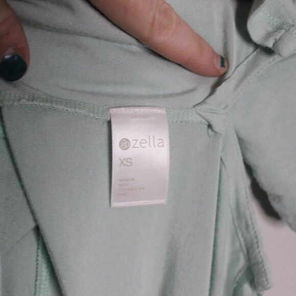 ✨Zella Activewear Mint Green T-shirt Top - Picture 7 of 8